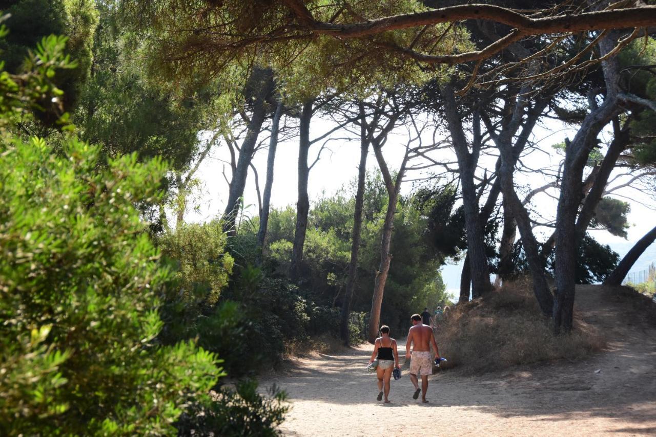 הייר Camping Le Mediterranee מראה חיצוני תמונה